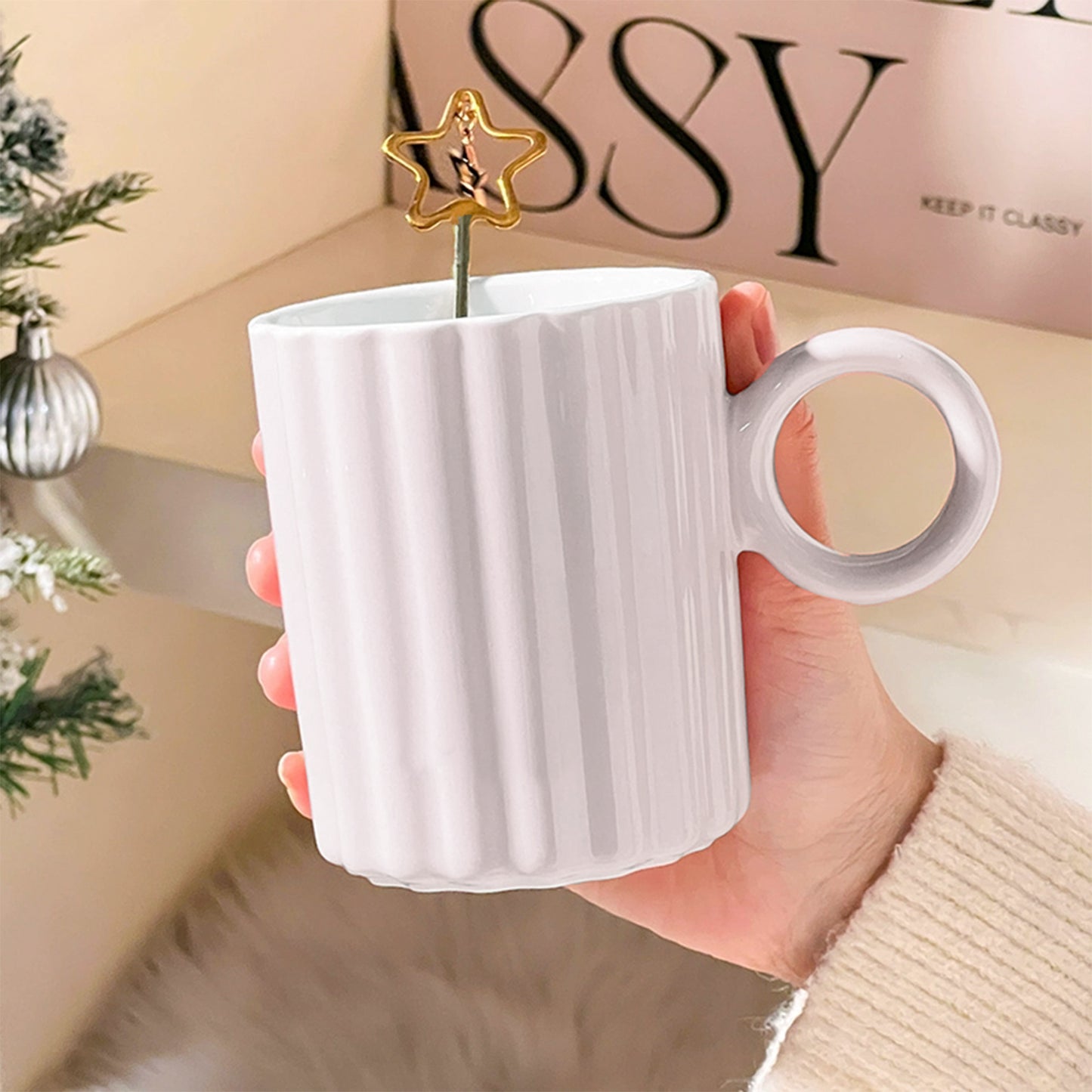 Petal Ceramic Mug – White