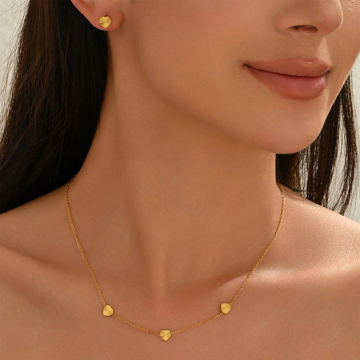 18K Gold Heart Jewelry Set
